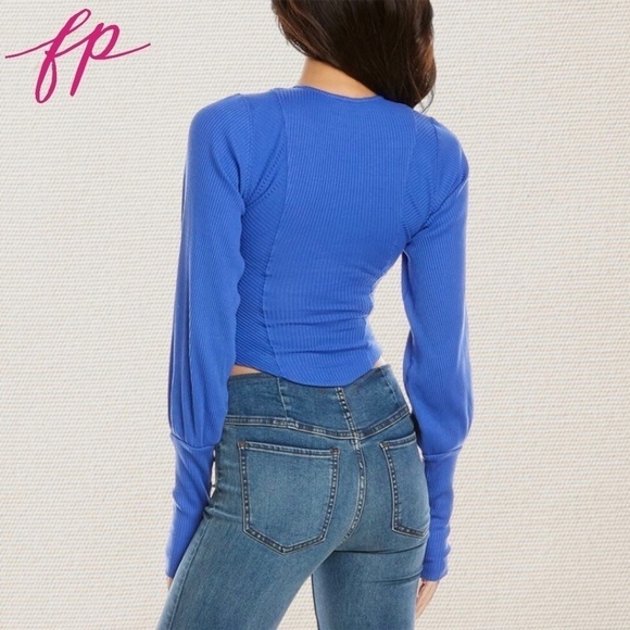 FREE PEOPLE Petra Long Sleeve Low-Scoop Neck Crop Top in Blue/LG NWT - Picture 2 of 14